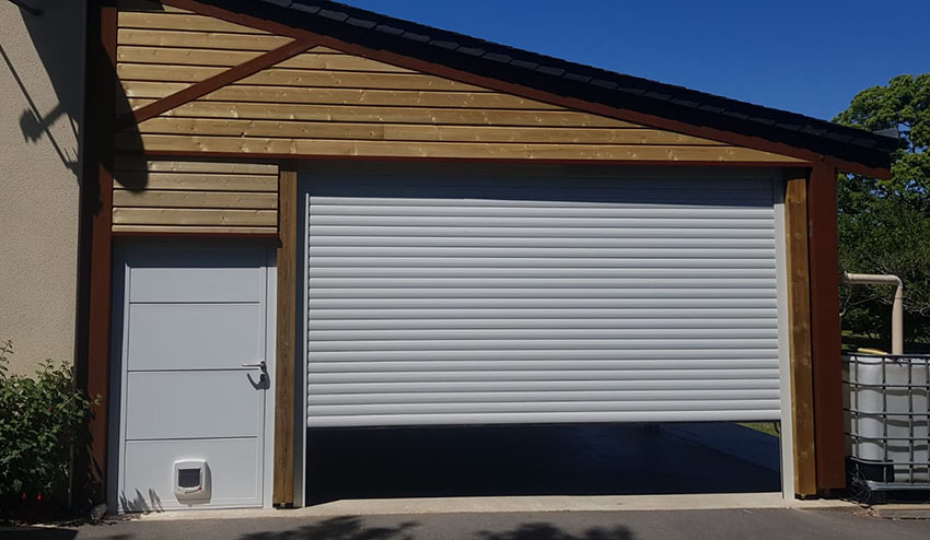 Porte de garage enroulable ou sectionnelle
